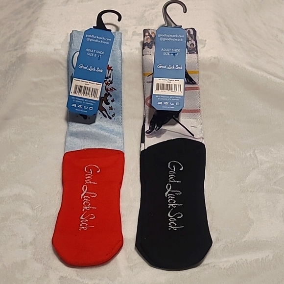 2 Pair Socks, creative designs, super soft - Picture 2 of 4